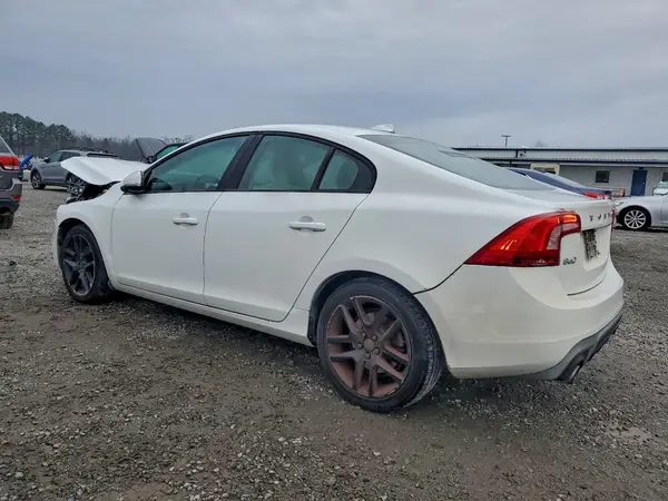 YV126MFL8H2420664 2017 VOLVO S60 - Image 2