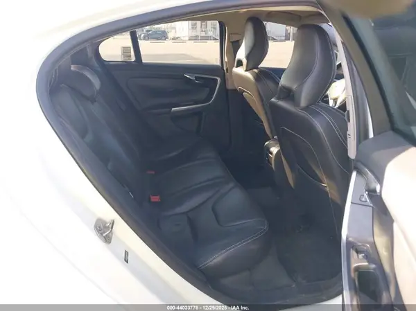 YV126MFL8H2425539 2017 VOLVO S60 - Image 8