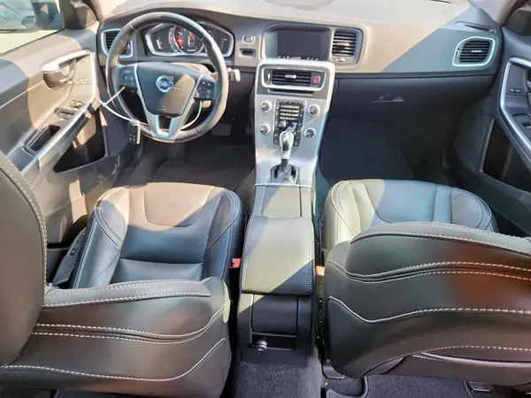 YV126MFL8H2438419 2017 VOLVO S60 - Image 8