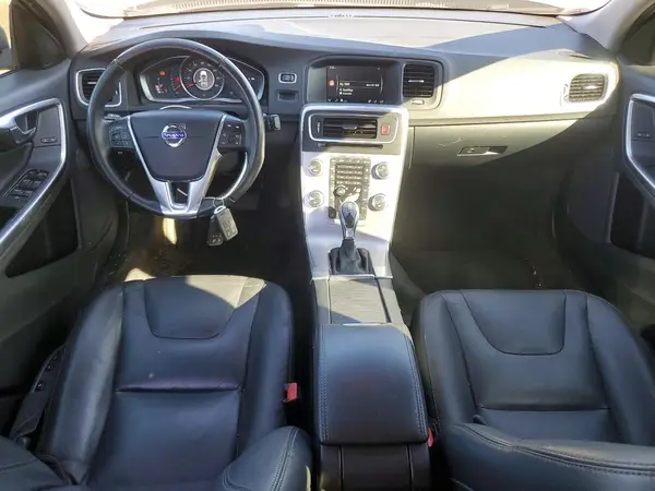 YV126MFL9H2421404 2017 VOLVO S60 - Image 8