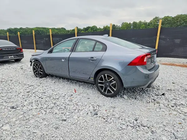 YV126MFLXH2423405 2017 VOLVO S60 - Image 2
