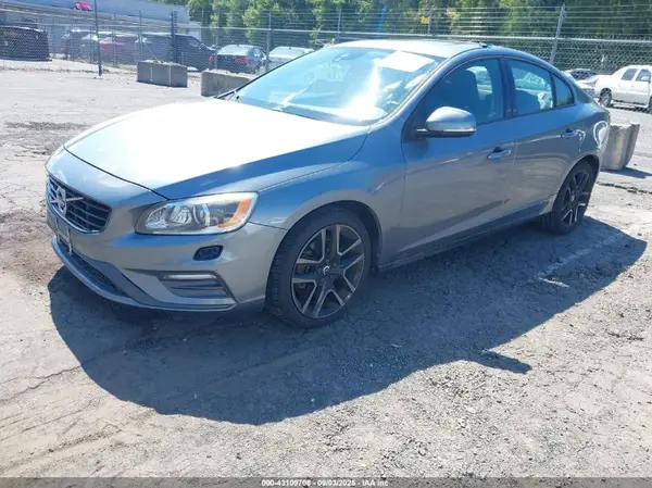 YV126MFLXH2428457 2017 VOLVO S60 - Image 2