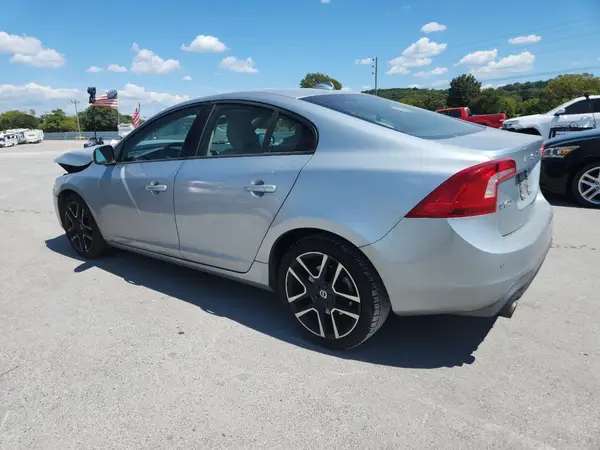 YV126MFLXH2432864 2017 VOLVO S60 - Image 2