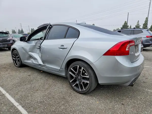 YV126MFLXH2437496 2017 VOLVO S60 - Image 2
