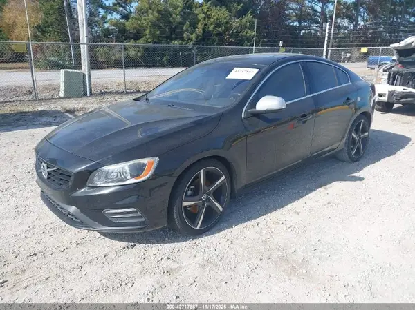 YV126MFP0G2395339 2016 VOLVO S60 - Image 2