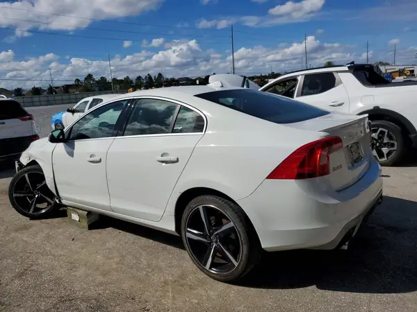 YV126MFP7G2394625 2016 VOLVO S60 - Image 2