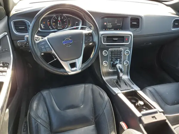 YV126MFP7G2396715 2016 VOLVO S60 - Image 8
