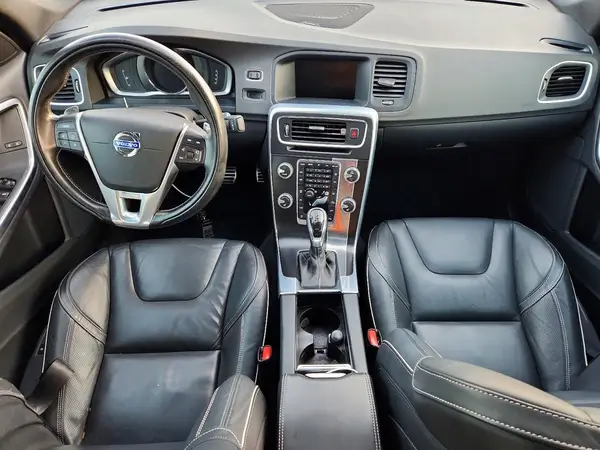 YV126MFP9G2395064 2016 VOLVO S60 - Image 8