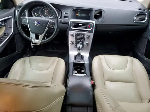 YV140MEK0H1331468 2017 VOLVO V60 - Image 8