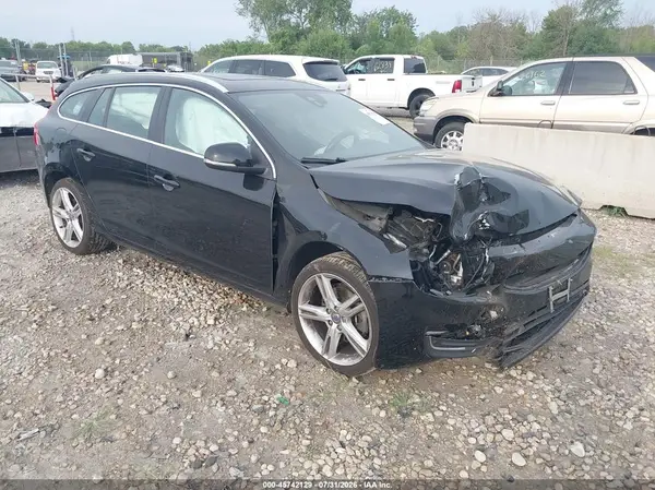 YV140MEK0H1346990 2017 VOLVO V60 - Image 1