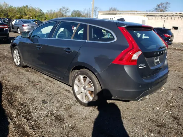 YV140MEK1G1304536 2016 VOLVO V60 - Image 2