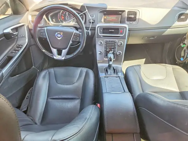 YV140MEK1G1304780 2016 VOLVO V60 - Image 8