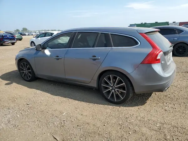 YV140MEK1G1305198 2016 VOLVO V60 - Image 2
