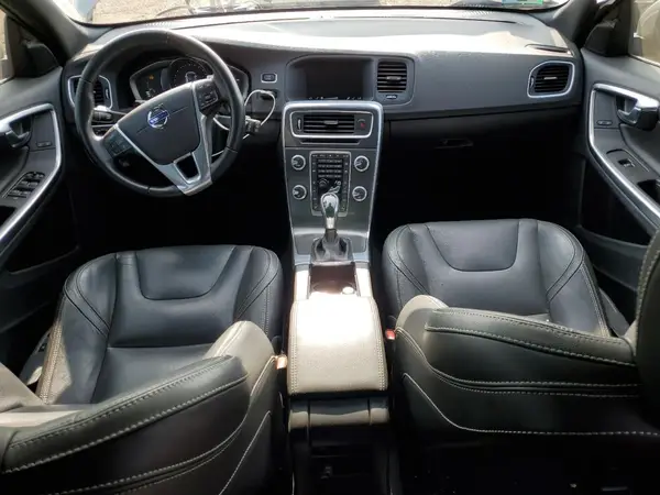 YV140MEK1G1305198 2016 VOLVO V60 - Image 8