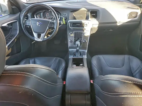 YV140MEK1G1305475 2016 VOLVO V60 - Image 8