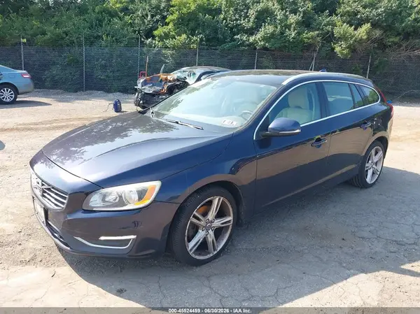 YV140MEK1H1343631 2017 VOLVO V60 - Image 2
