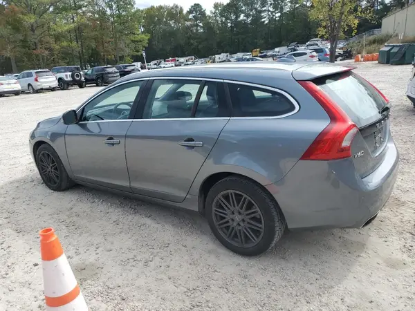 YV140MEK1H1365788 2017 VOLVO V60 - Image 2