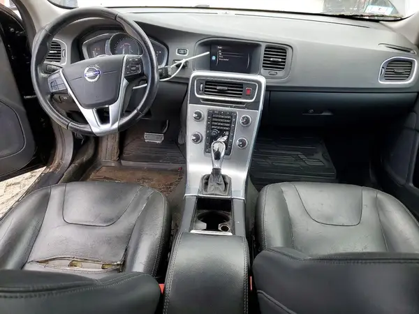 YV140MEK1H1370182 2017 VOLVO V60 - Image 8