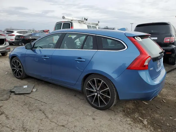 YV140MEK3G1294009 2016 VOLVO V60 - Image 2