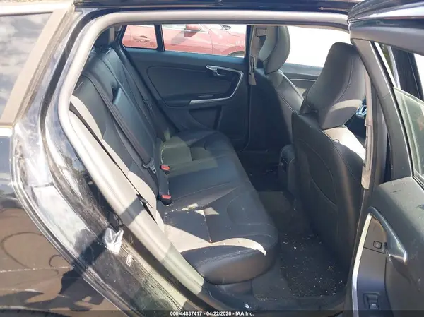 YV140MEK3G1305252 2016 VOLVO V60 - Image 8