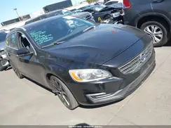 YV140MEK4H1371598 2017 VOLVO V60