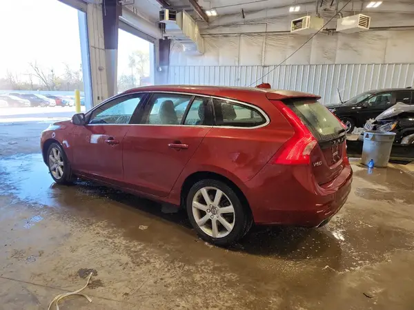 YV140MEK5G1295839 2016 VOLVO V60 - Image 2