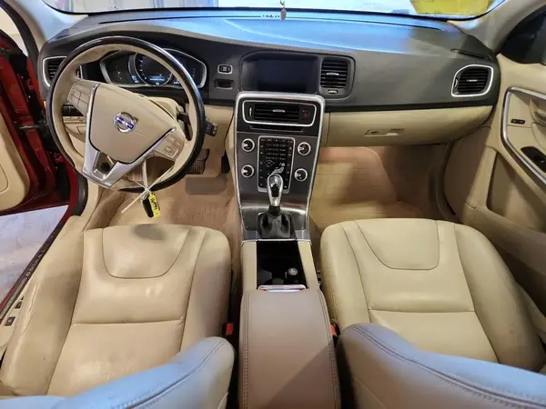 YV140MEK5G1295839 2016 VOLVO V60 - Image 8