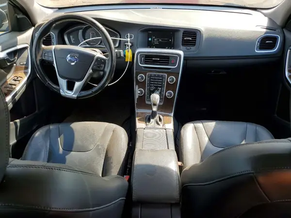 YV140MEK5H1333846 2017 VOLVO V60 - Image 8