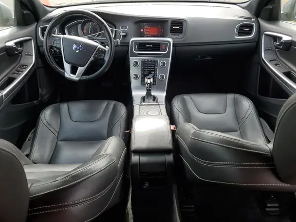 YV140MEK6H1369464 2017 VOLVO V60 - Image 8
