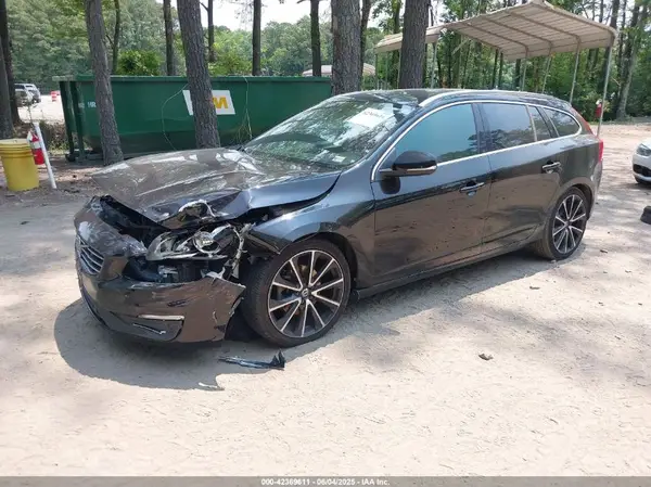YV140MEK7G1298130 2016 VOLVO V60 - Image 2