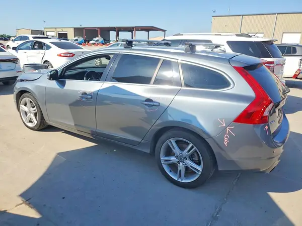 YV140MEK8H1361026 2017 VOLVO V60 - Image 2