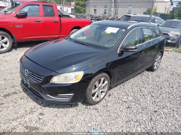 YV140MEK9G1292930 2016 VOLVO V60 - Image 2