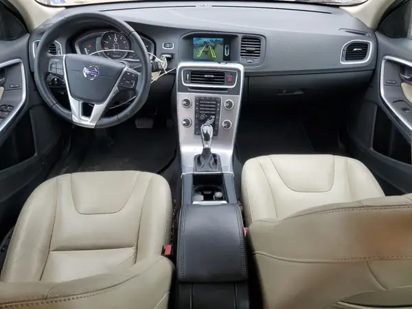 YV140MEK9H1332506 2017 VOLVO V60 - Image 8