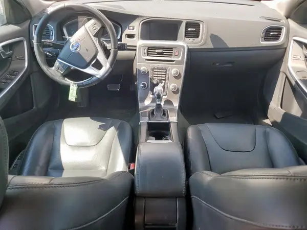 YV140MEKXG1291852 2016 VOLVO V60 - Image 8