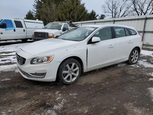 YV140MEKXH1346821 2017 VOLVO V60 - Image 1