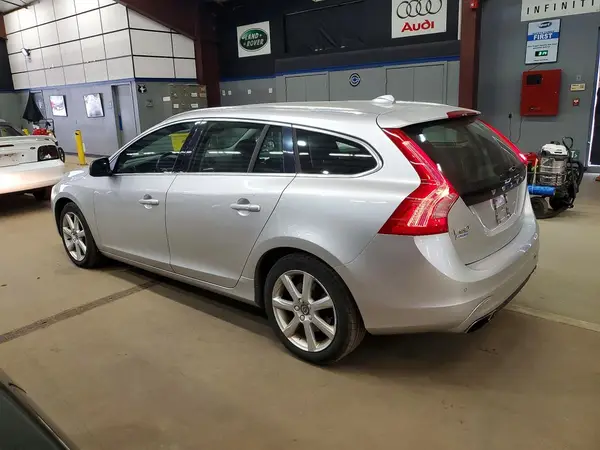 YV140MEKXH1360783 2017 VOLVO V60 - Image 2