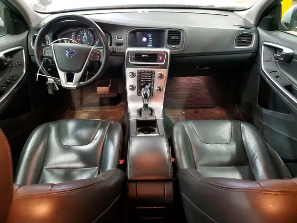 YV140MEKXH1360783 2017 VOLVO V60 - Image 8