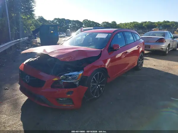 YV140MEL2J2382687 2018 VOLVO V60 - Image 2