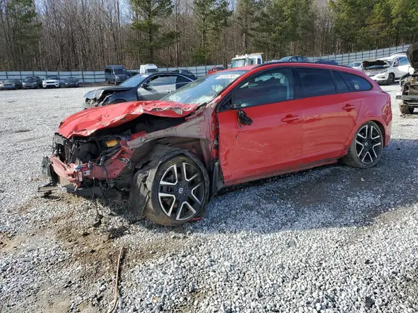 YV140MEL5J2392467 2018 VOLVO V60 - Image 1