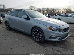 YV140MELXJ2391279 2018 VOLVO V60