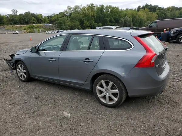 YV140MEM2G1295752 2016 VOLVO V60 - Image 2