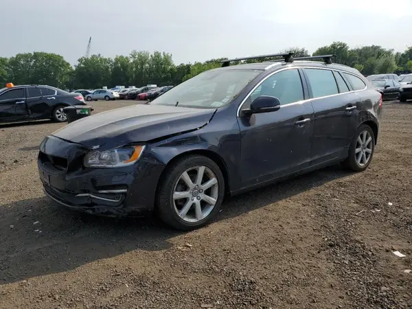 YV140MEM3G1293492 2016 VOLVO V60 - Image 1