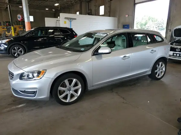 YV140MSK2H1369451 2017 VOLVO V60
