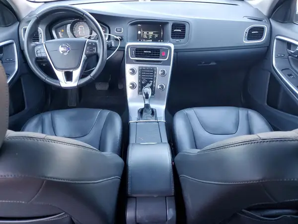 YV140MSK6H1360218 2017 VOLVO V60 - Image 8