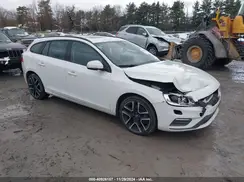 YV140MSL1J2393815 2018 VOLVO V60