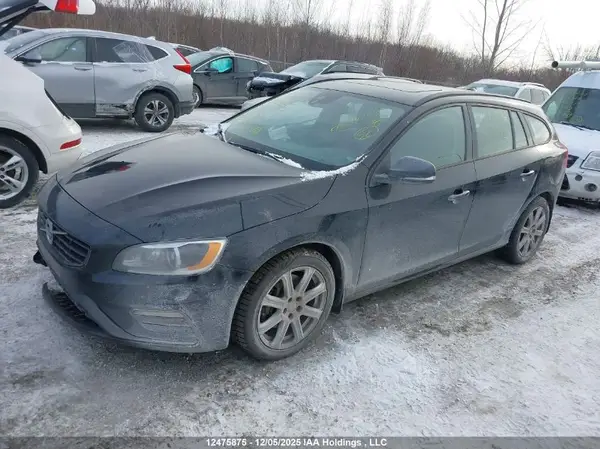 YV140MSL5J2381666 2018 VOLVO V60 - Image 2