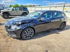YV140MSLXJ2383610 2018 VOLVO V60