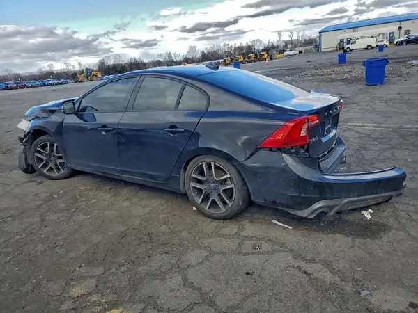YV140MTL0H2424769 2017 VOLVO S60 - Image 2