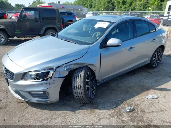 YV140MTL0J2451184 2018 VOLVO S60 - Image 2