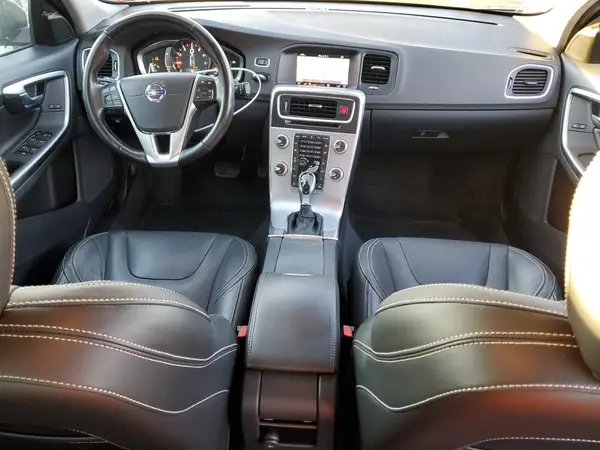 YV140MTL0J2461021 2018 VOLVO S60 - Image 8